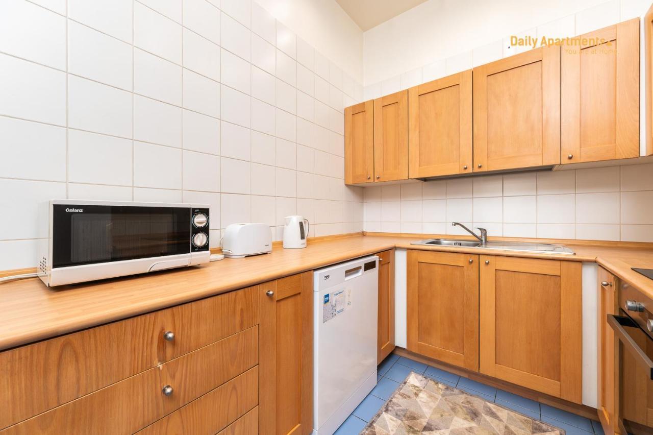 Daily Apartments - Apartment With Bath Tallin Exterior foto